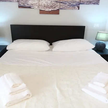 Bed & Breakfast Palazzo Melnis Cefalu