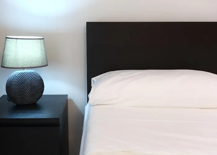 Palazzo Melnis לינה וארוחת בוקר צ'פאלו